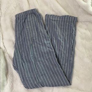 Brandy Melville loose leg pant